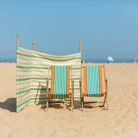 Beautiful In A Location Near Appartement *